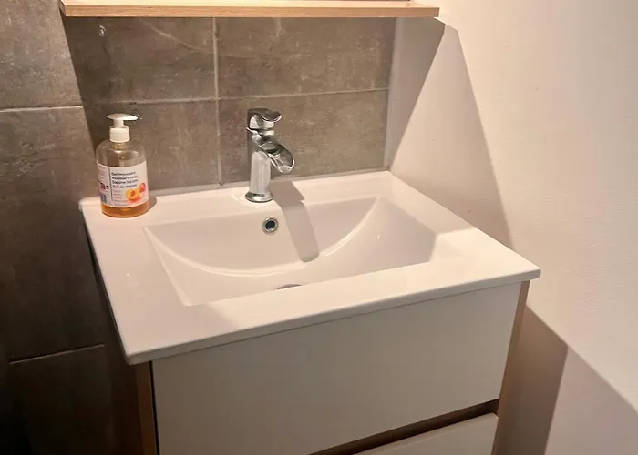 Apartment 4 - Les Pins Roses